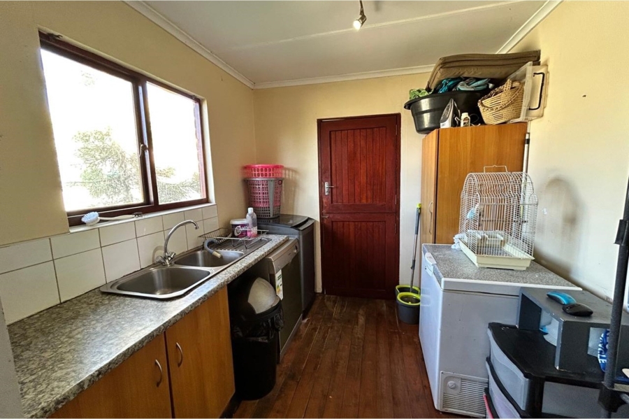 3 Bedroom Property for Sale in Sunrise On Sea Eastern Cape